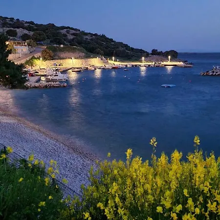 Apartment Studio Stara Baška