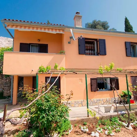 Studio Apartment Stara Baška